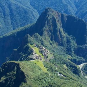 Lee más sobre el artículo Camino Inca Clásico a Machu Picchu 4 días Servicio Grupal